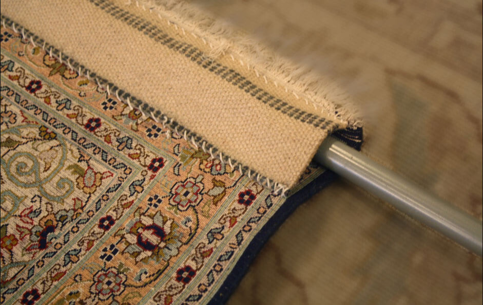 اتصال فرش به دیوار با میله