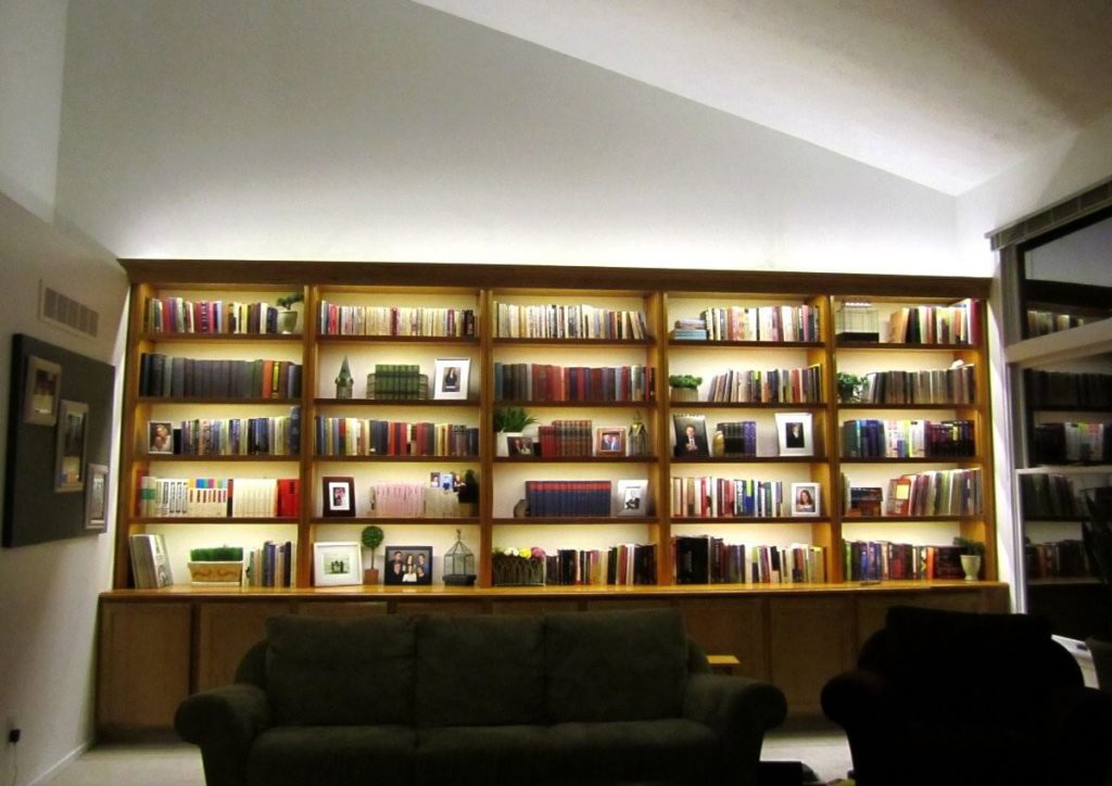 نورپردازی برای تزیین کتابخانه