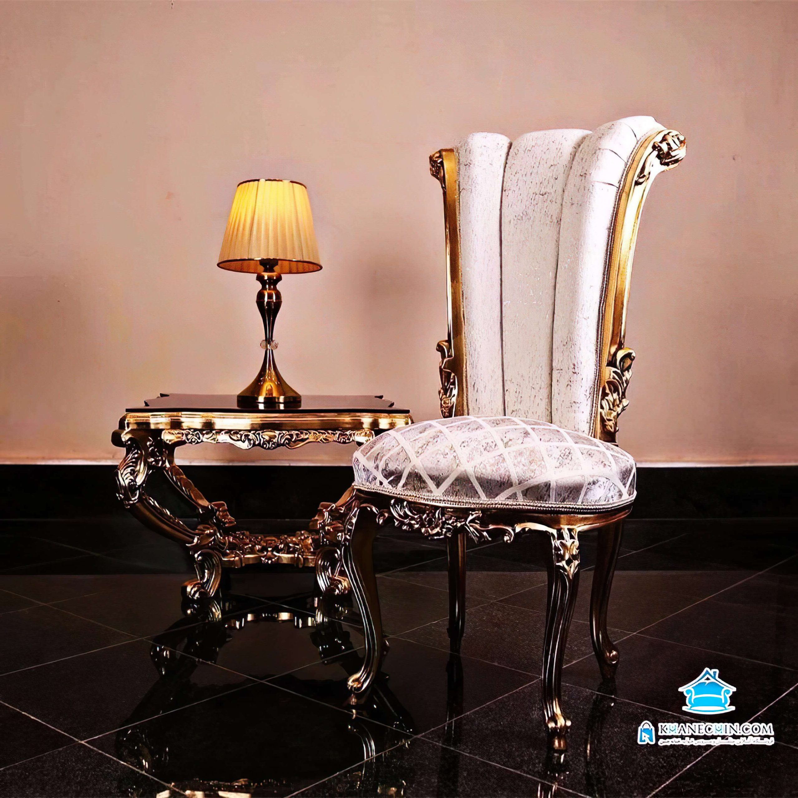 royal-sofa-with-inlaid-crab-design-1